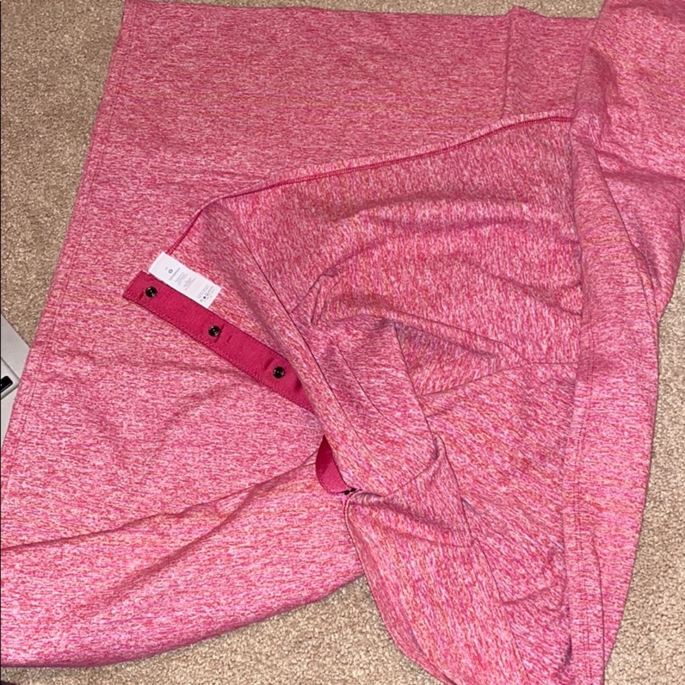 Lululemon pink vinyasa scarf
